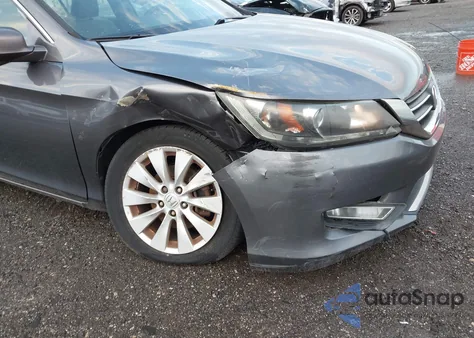 2013 Honda Accord Ex z USA, uszkodzony, nr VIN 1HGCR2F70DA083157